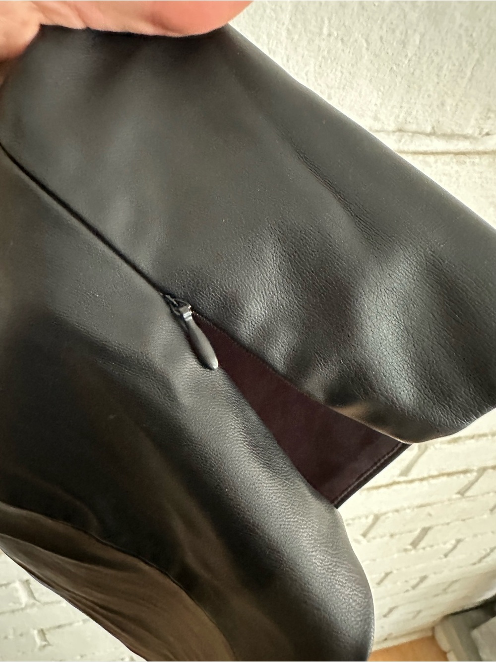 Zara Black Faux-Leather Spaghetti Strap Crop Top Size S - Picture 3 of 5